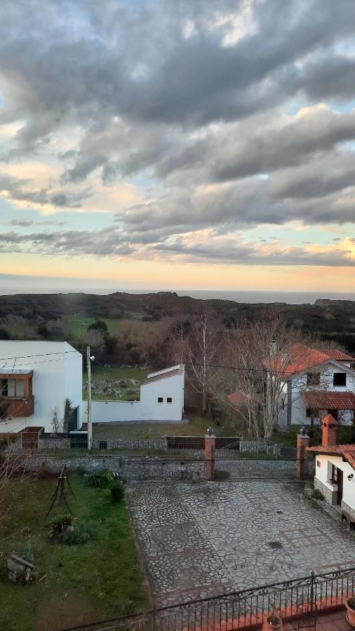 La Casona De Villanueva De Pria מראה חיצוני תמונה